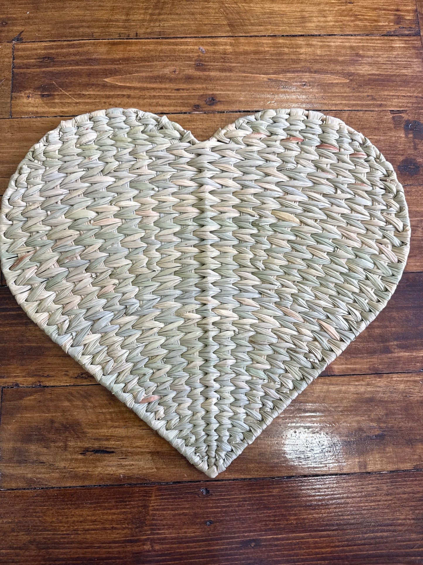 Juego de 2 Mantel mes de chuspata corazon de 32 cms de ancho