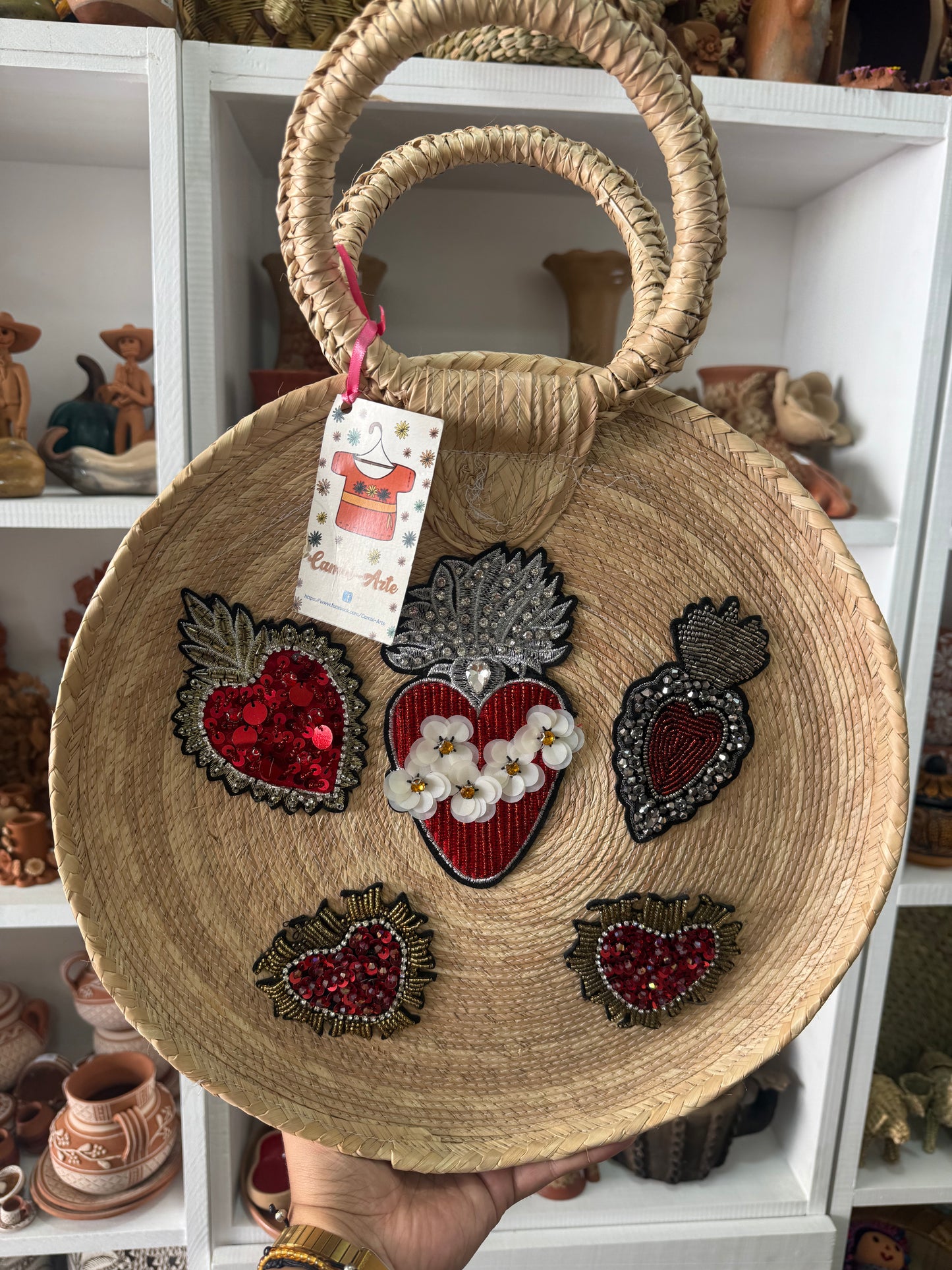 Bolsa de palma mujer sagrado corazón