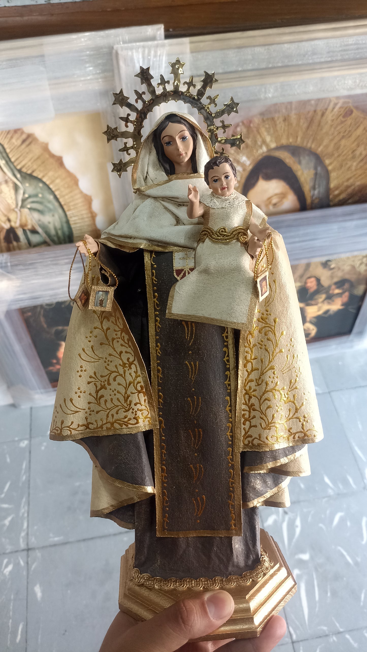 Virgen del Carmen arte religioso