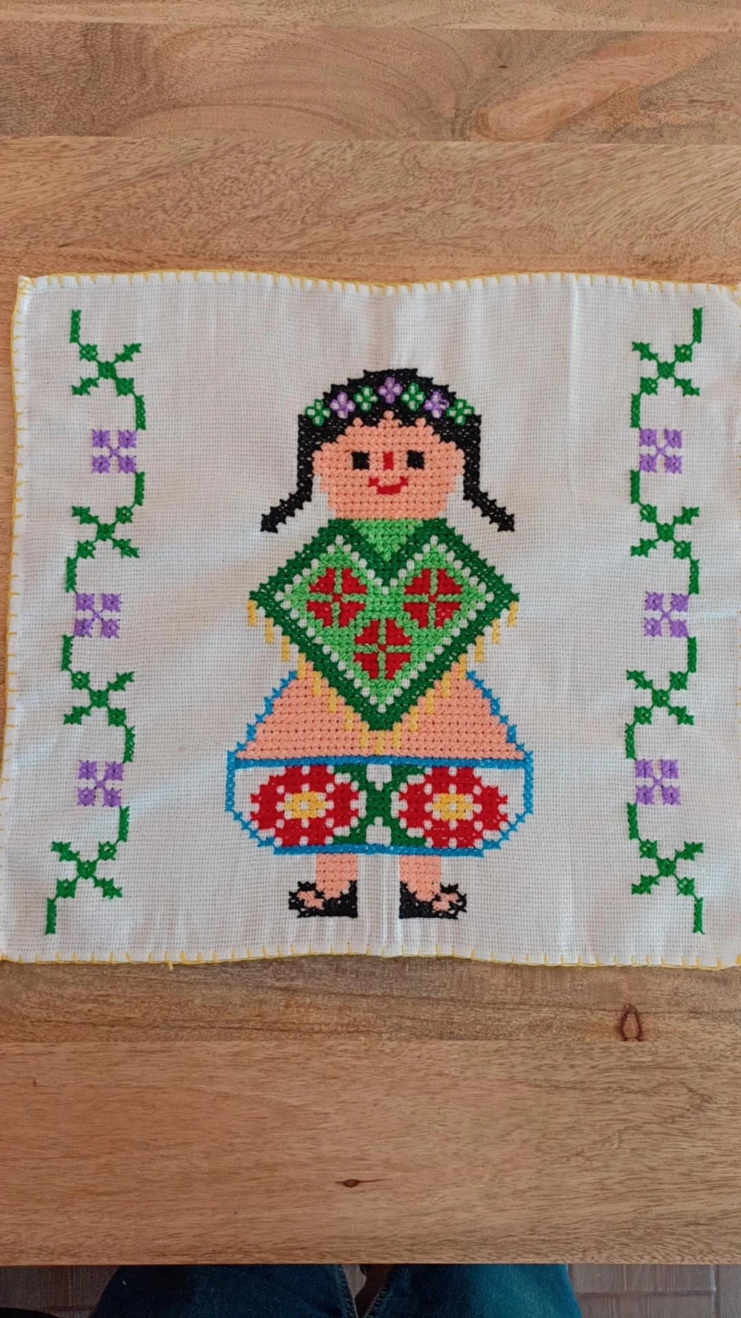 Servilleta de muñeca Lele modelo 2