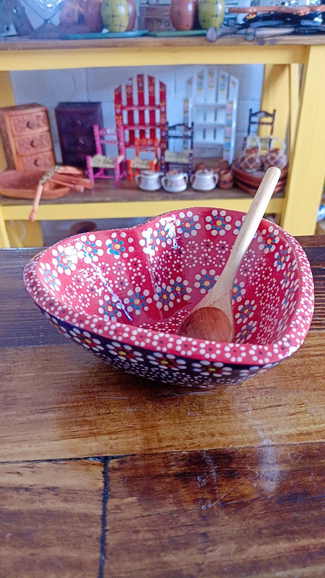 Salsera corazón Capula Valentín con cuchara de guamuchil