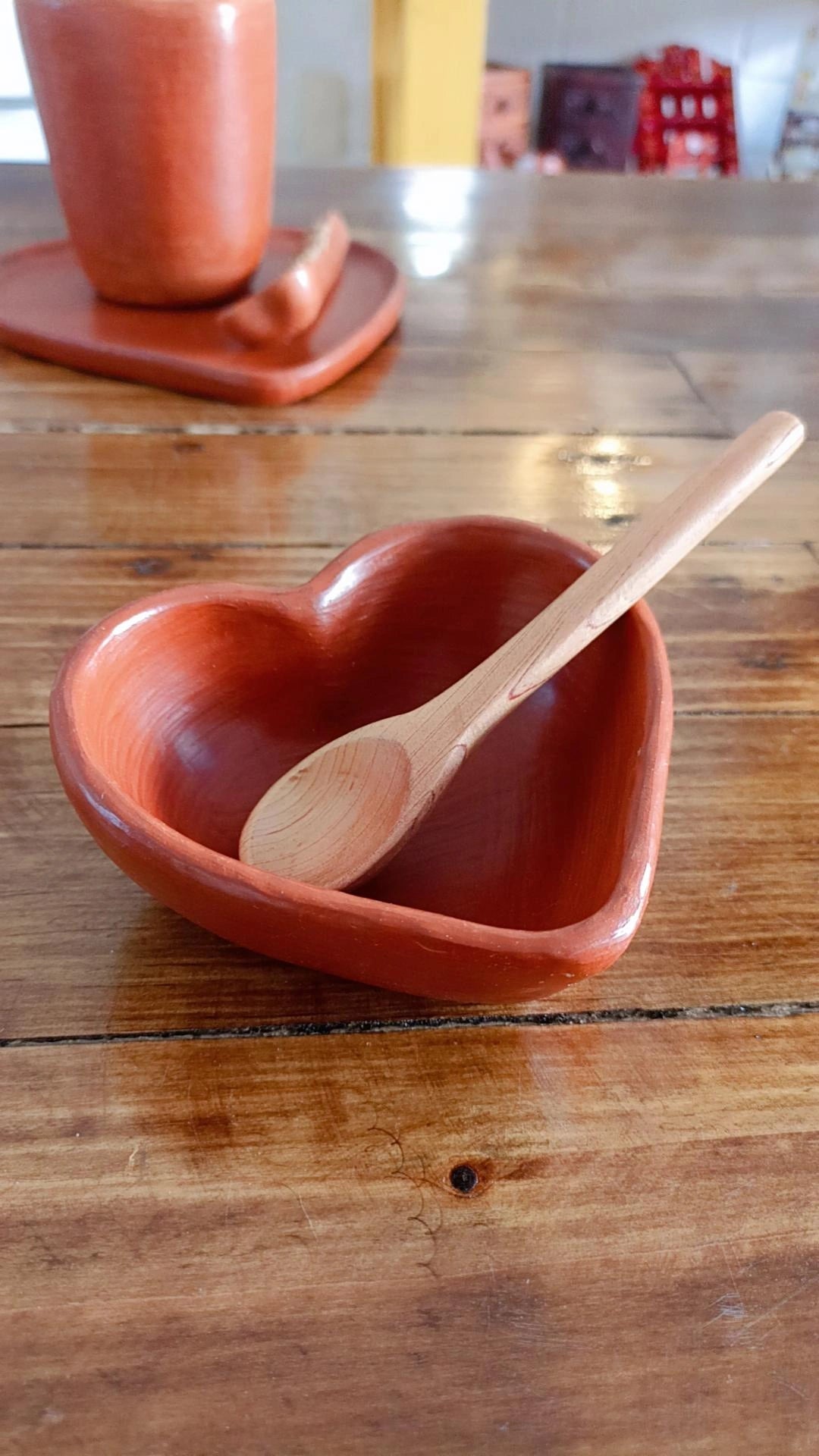 Bowl chiquito de corazón barro rojo con cuchara