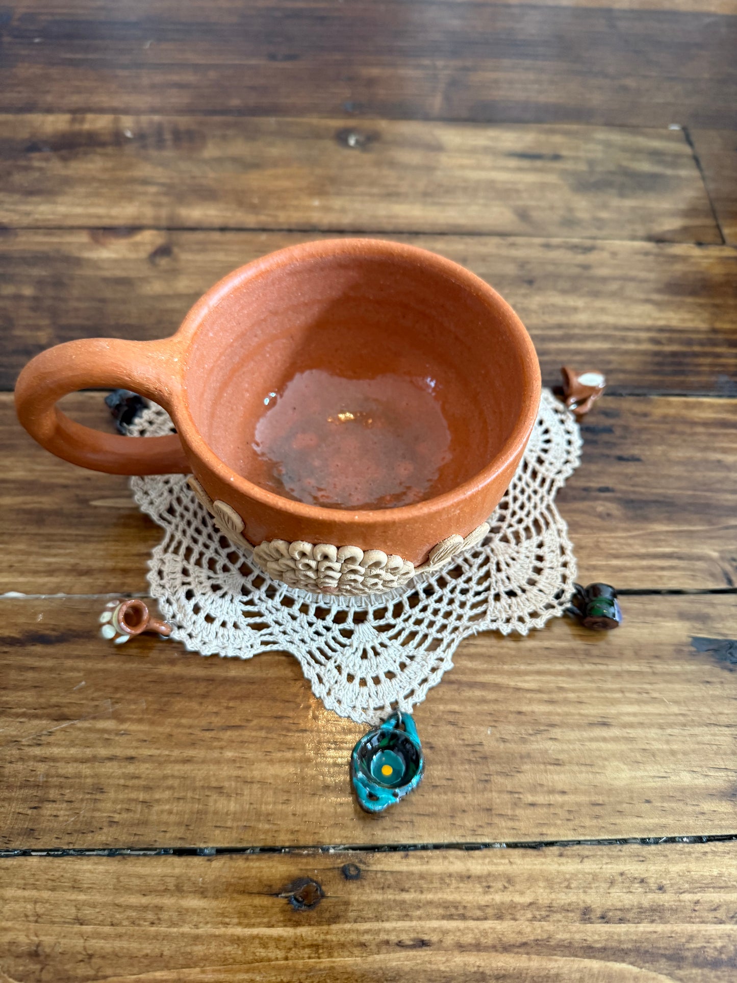 Taza roja Atzompa