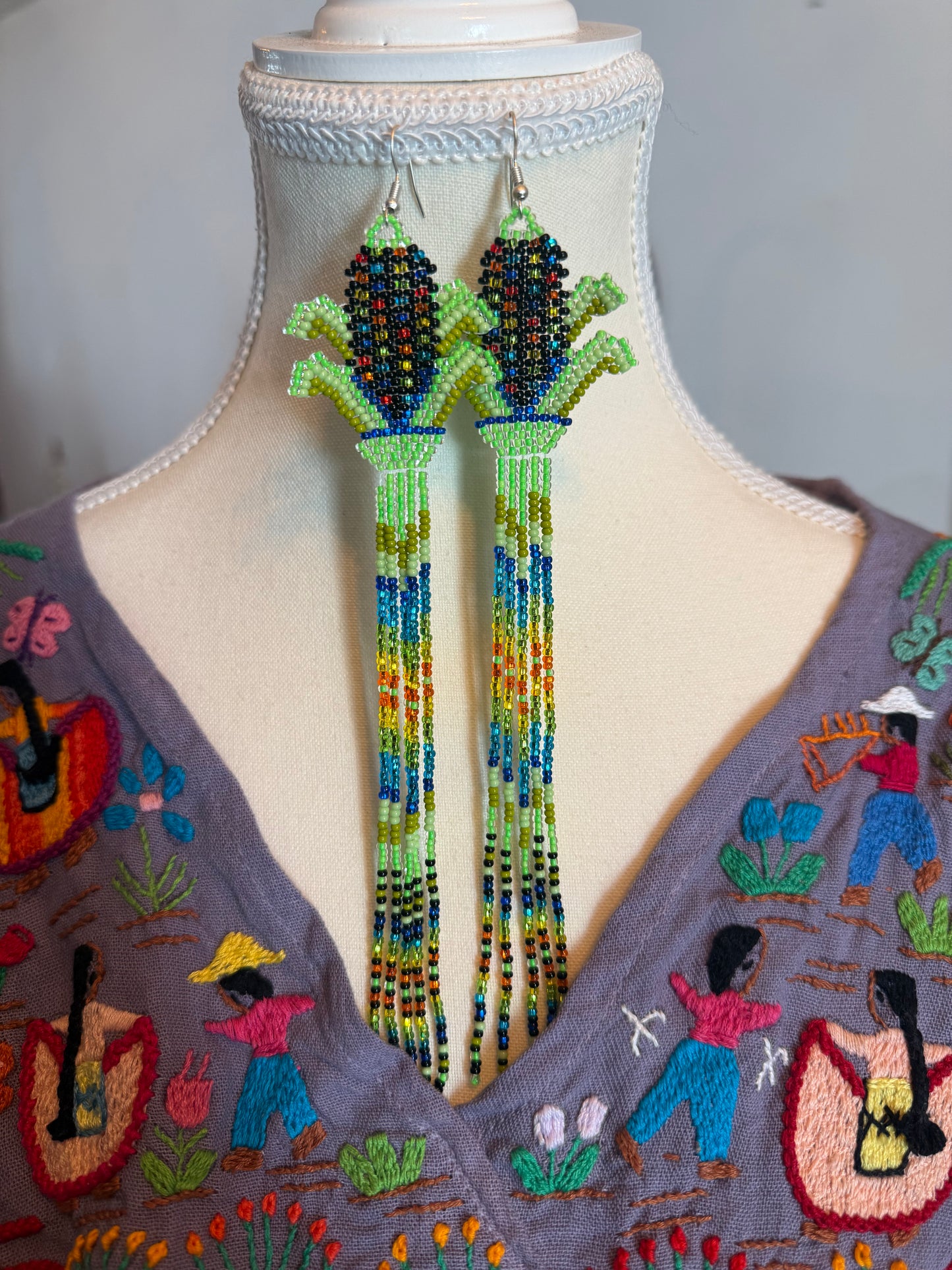 Aretes de chaquira de maíz modelo 1 joyería