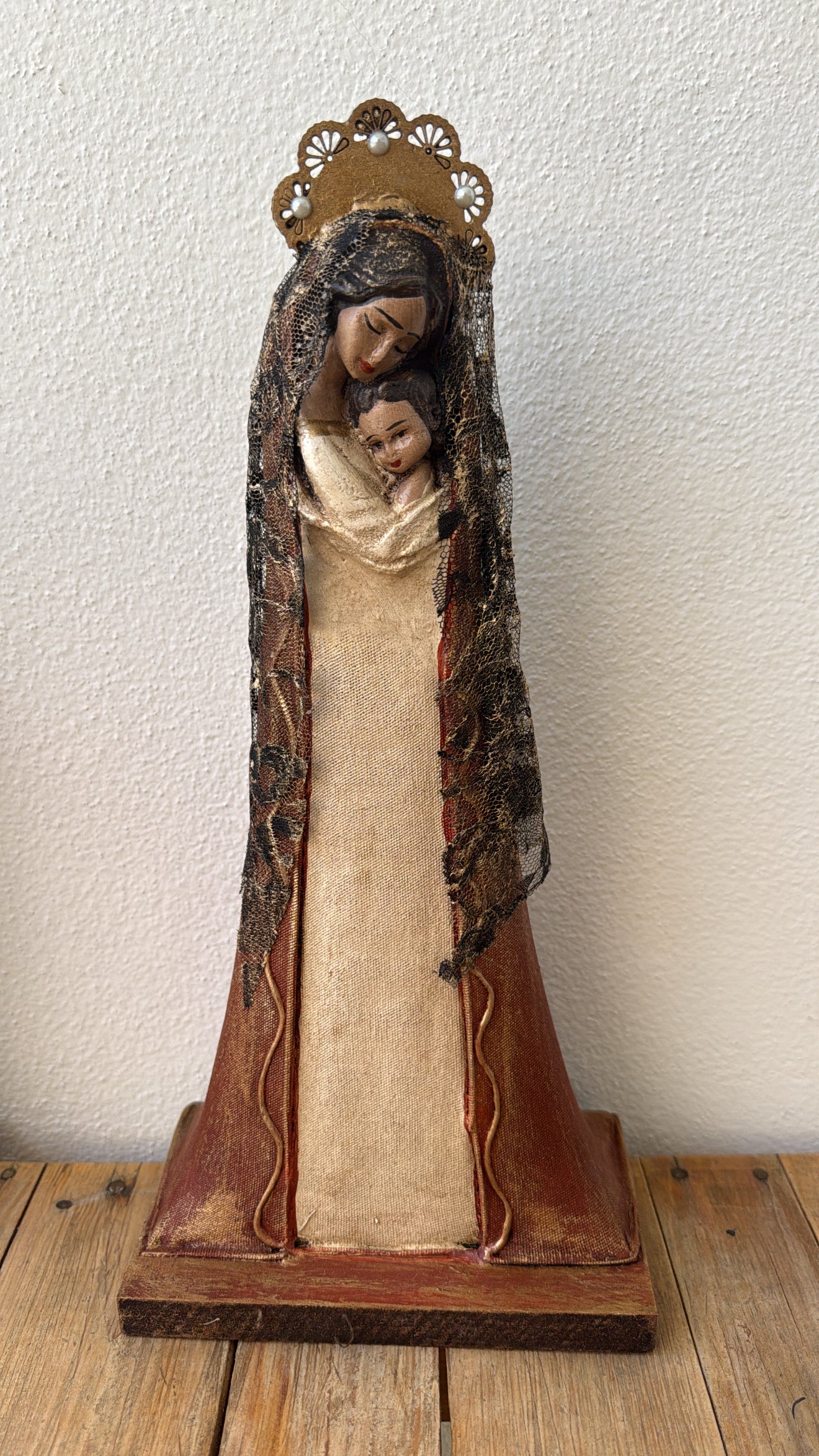 Virgen María con niño Jesús arte religioso