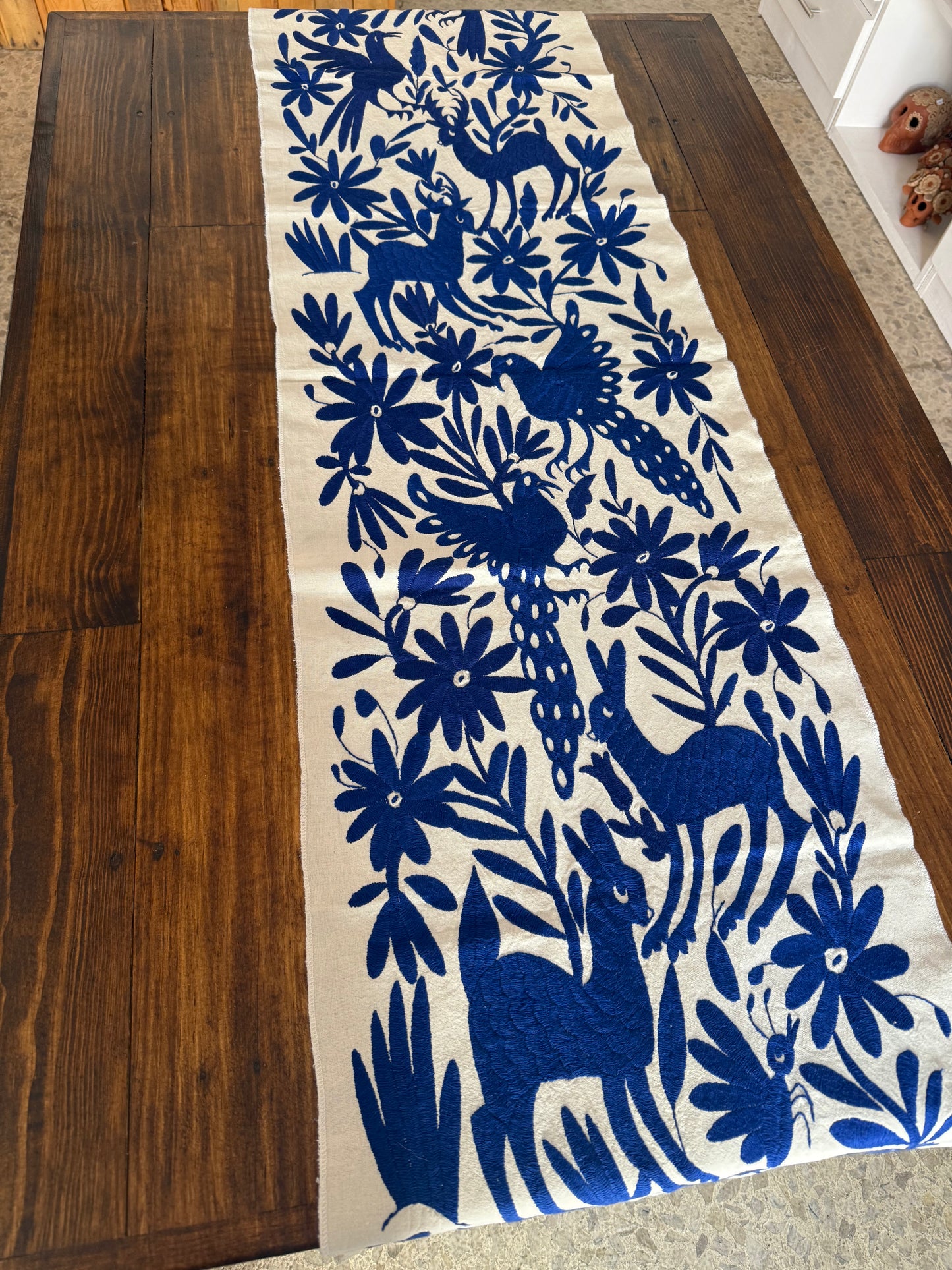 Camino de mesa otomí azul rey