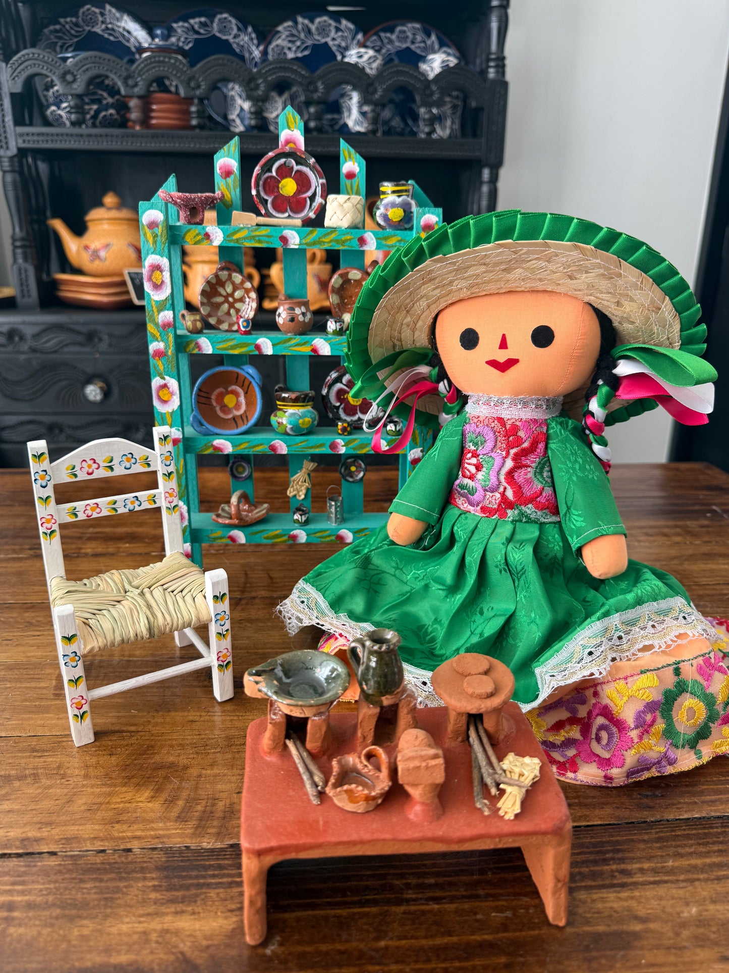Muñeca Lele grande de sombrero