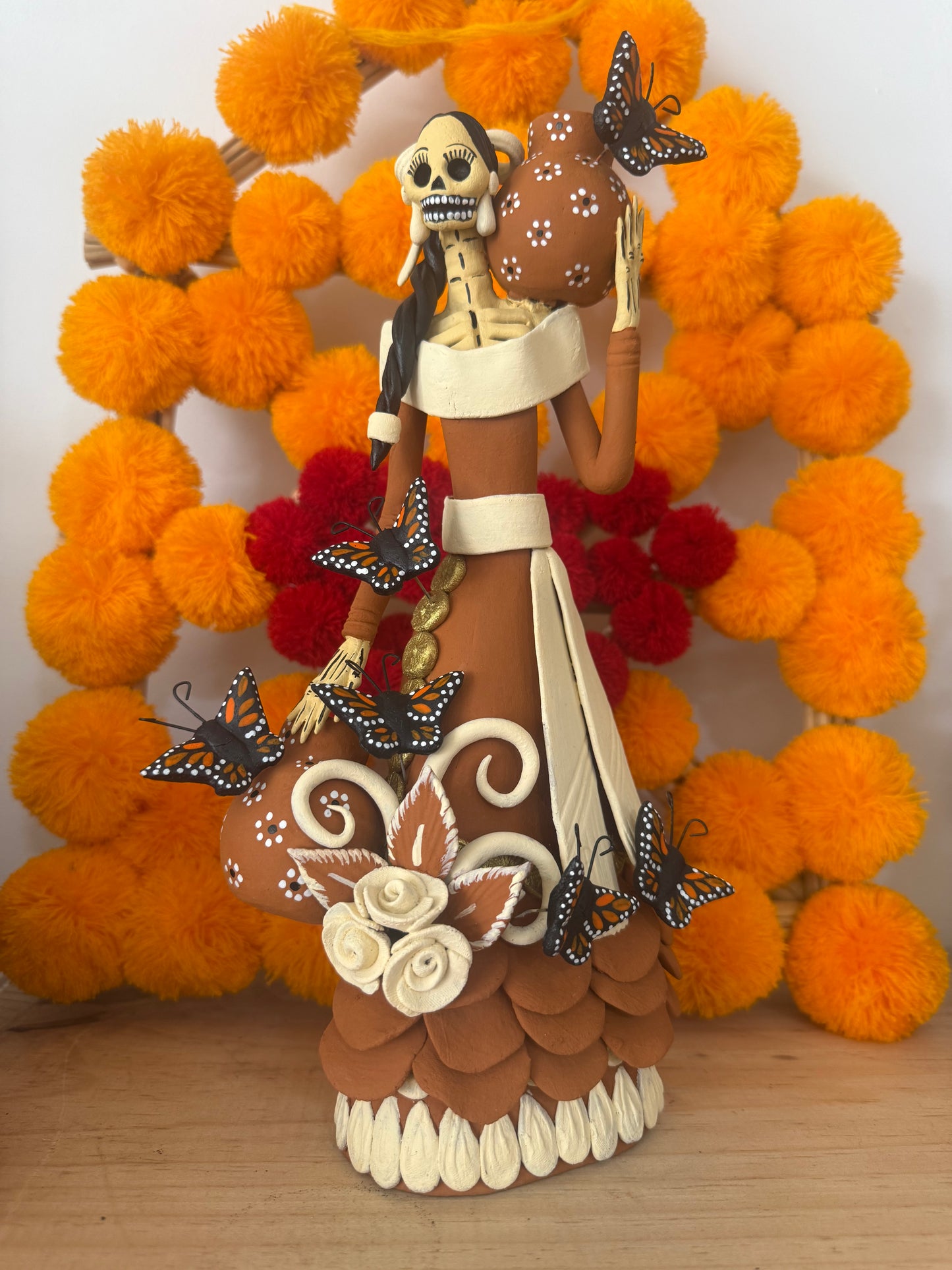 Catrina de jarrones noche de ánimas