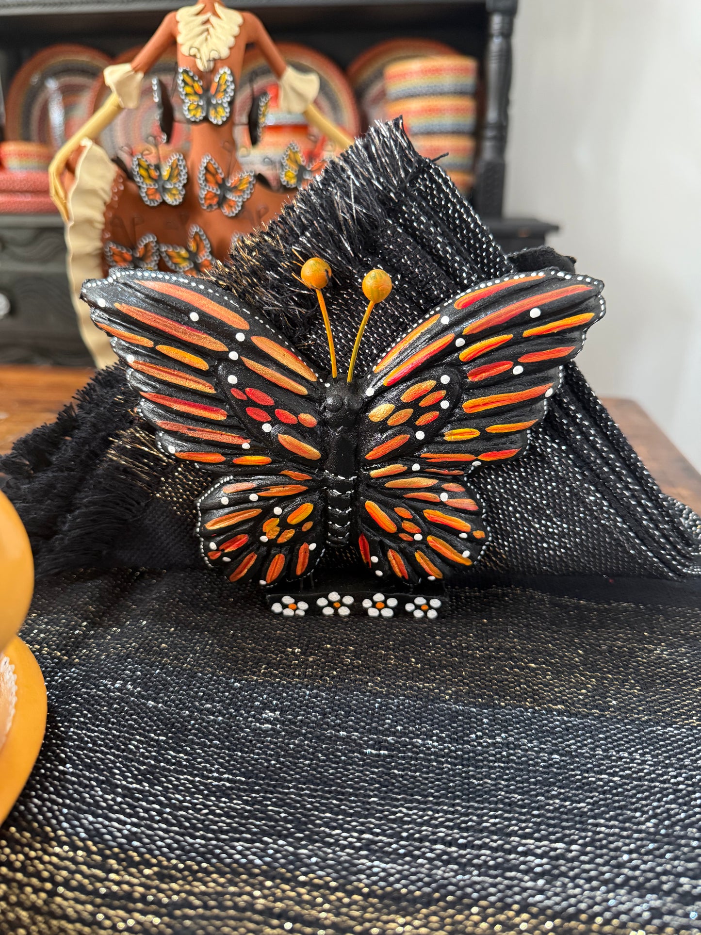 Servilletero de barro mariposa monarca noche de ánimas