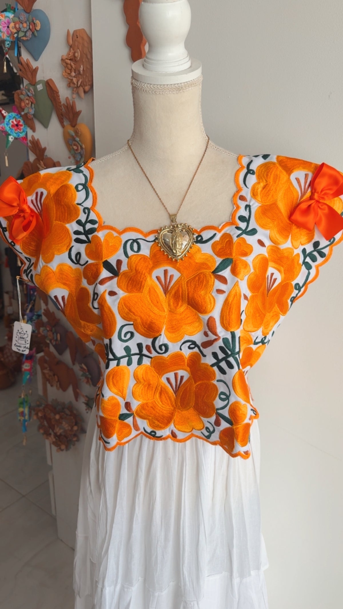 Crop top mujer flores amarillas Chiapas
