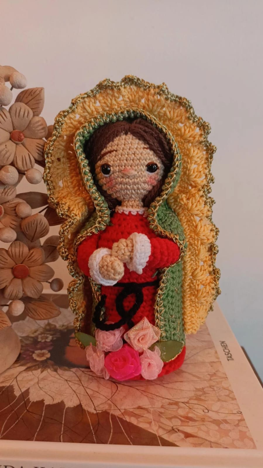 Virgencita de Guadalupe de crochet