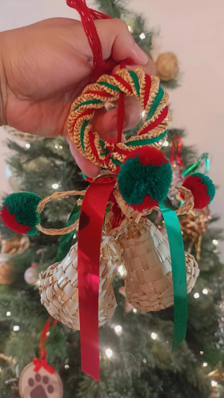 Juego de 3 Campanas de popotillo navidad