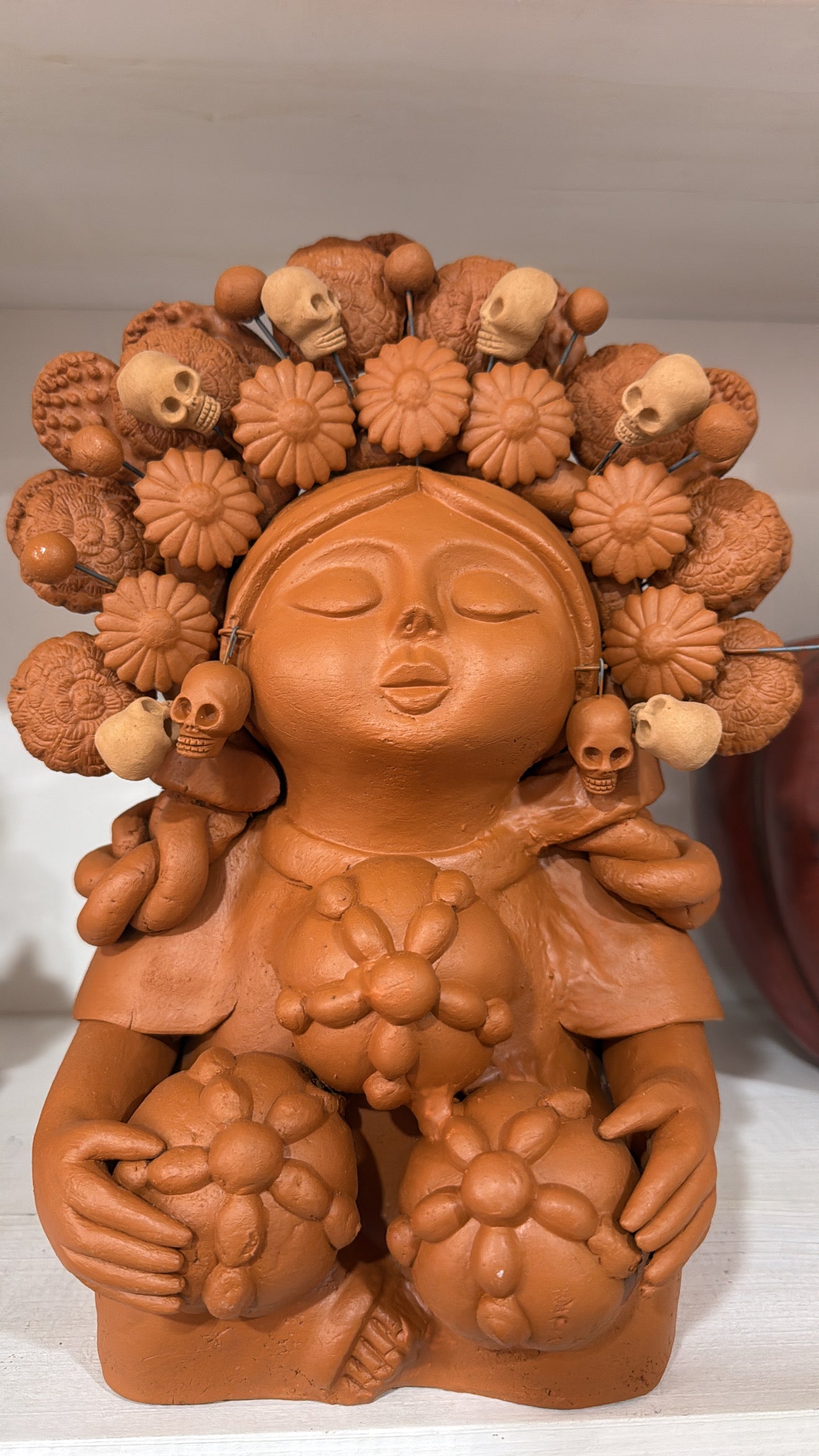 Pachamama chica de pan de muerto noche de ánimas