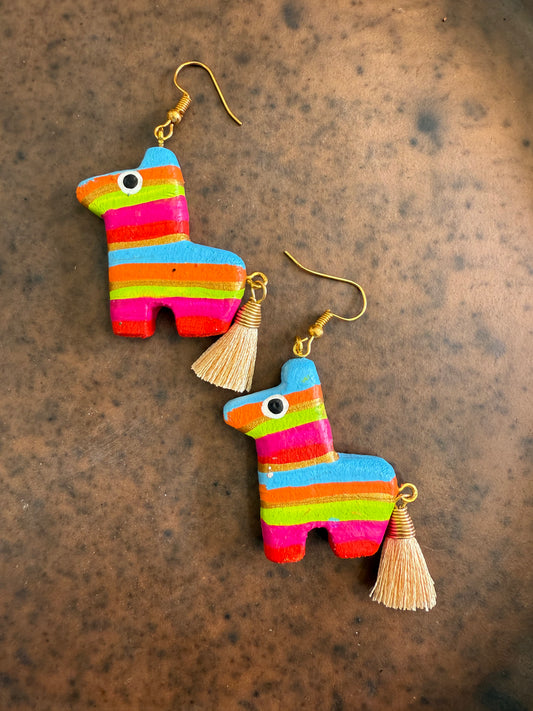 Aretes de madera piñata burrito 1 joyería
