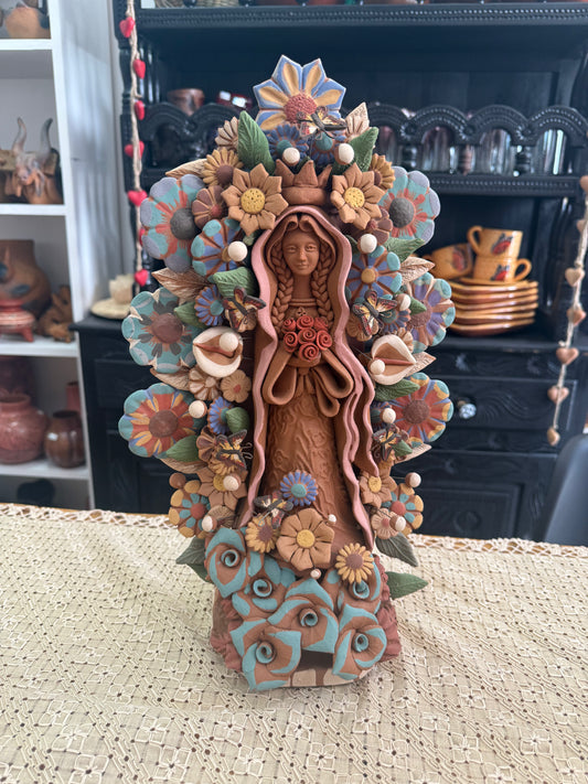 Virgen de Guadalupe 40 cms colores Metepec