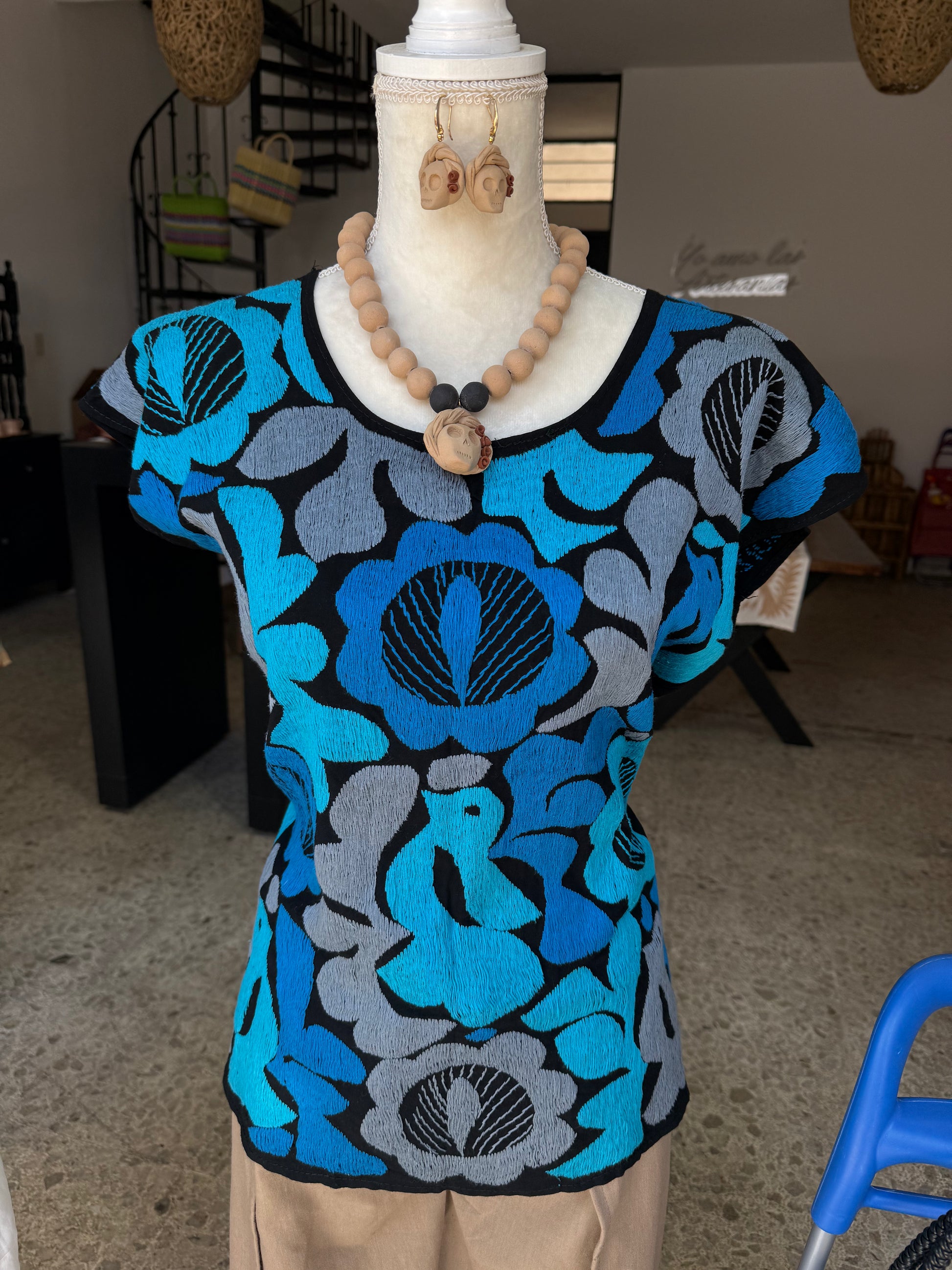 Huipil de gala mujer tonos azules Jalapa de Díaz talla M