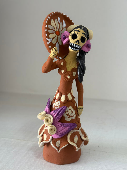 Catrina miniatura con plato 2 noche de muertos