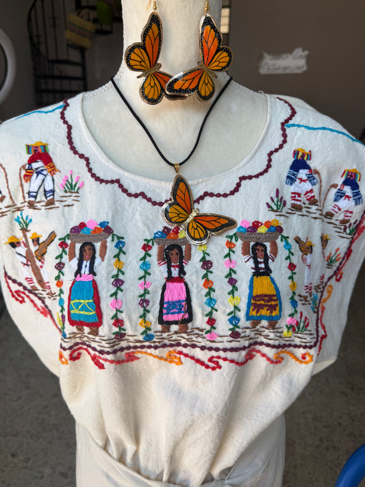 Blusa danza de las flores