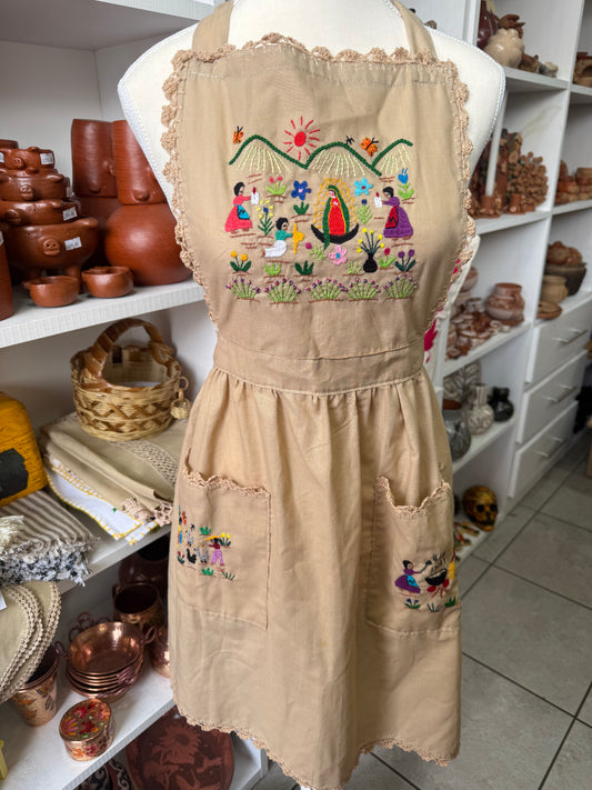 Mandil Virgencita modelo 2 Tzintzunzan