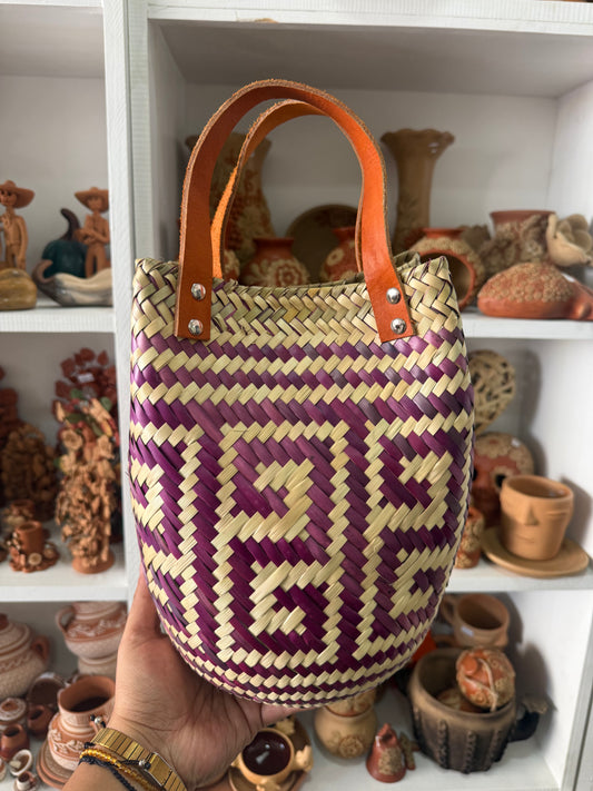 Bolsa de palma morada