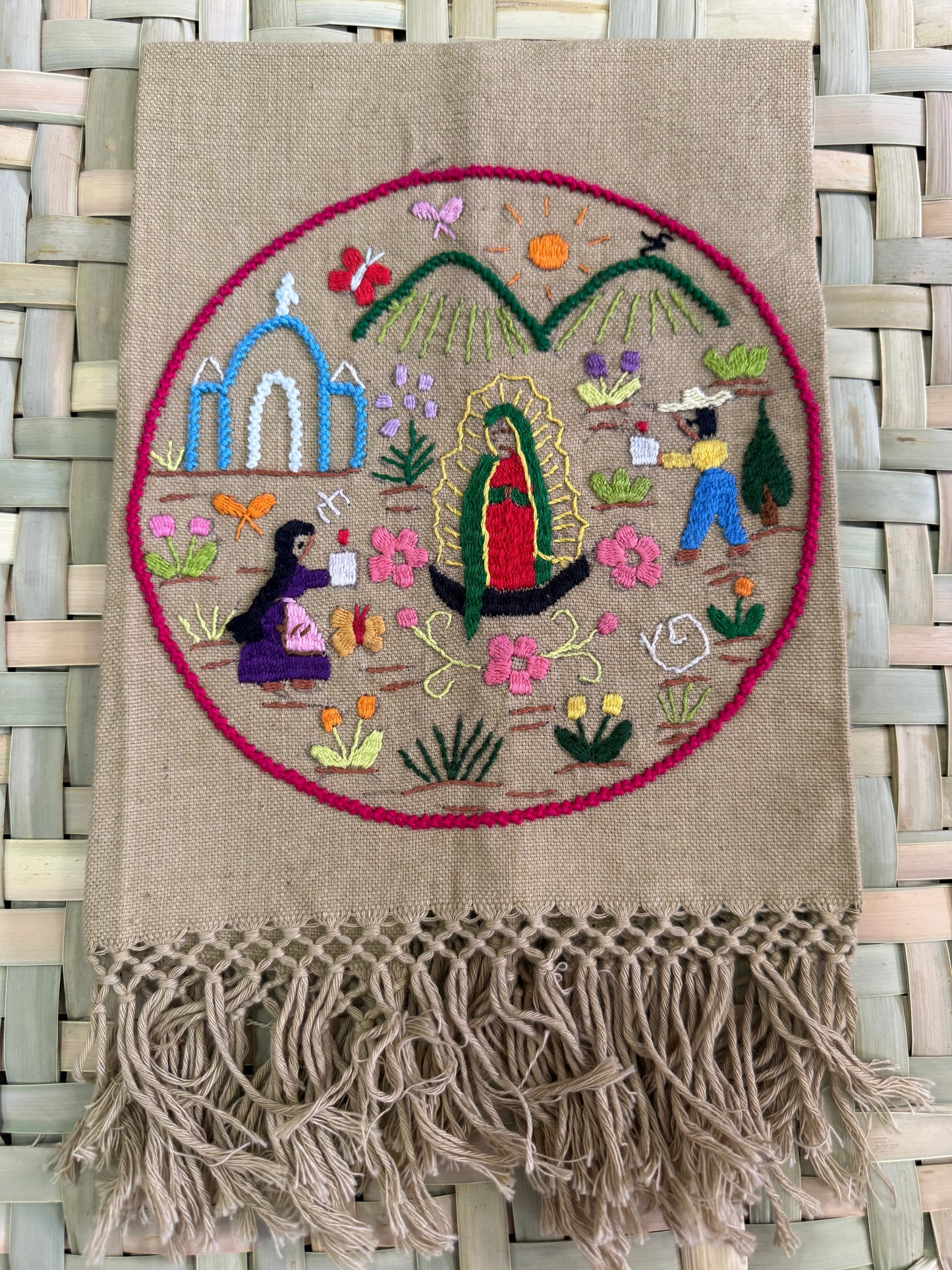 Servilleta Virgen beige modelo 2 Tzintzunzan