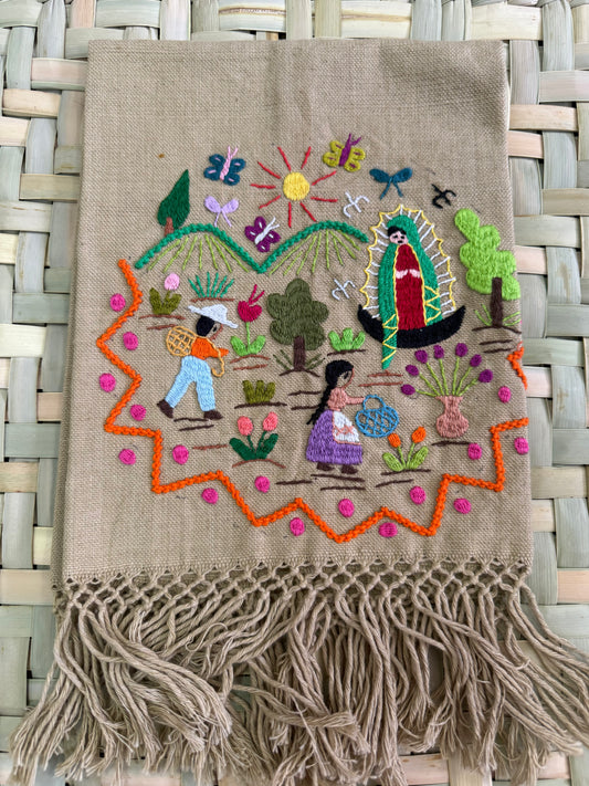 Servilleta Virgen beige modelo 1 Tzintzunzan