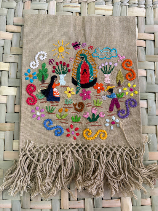 Servilleta Virgen beige modelo 4 Tzintzunzan