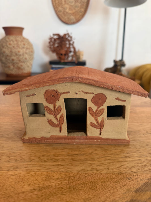 Casita de barro modelo 1