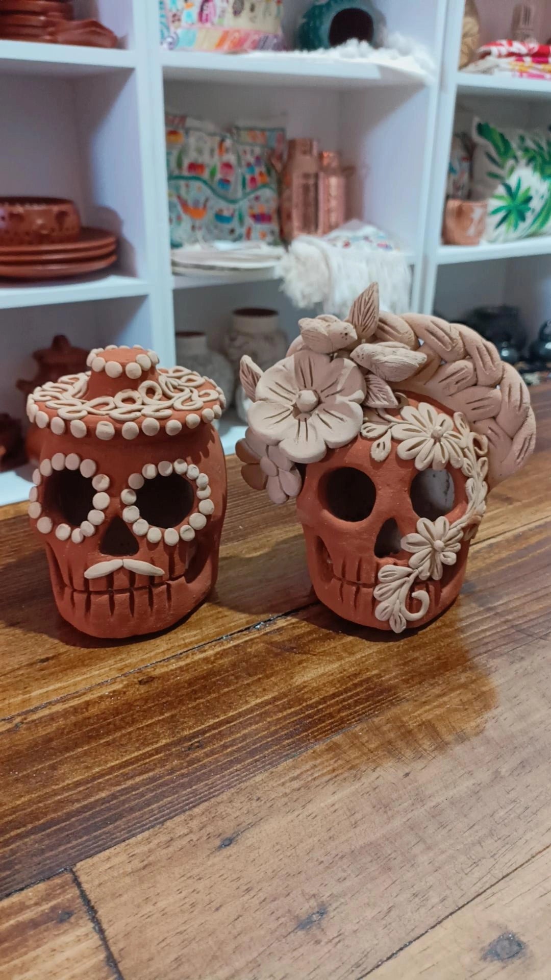 Pareja de cráneos bordados Atzompa modelo 1 colección muertos