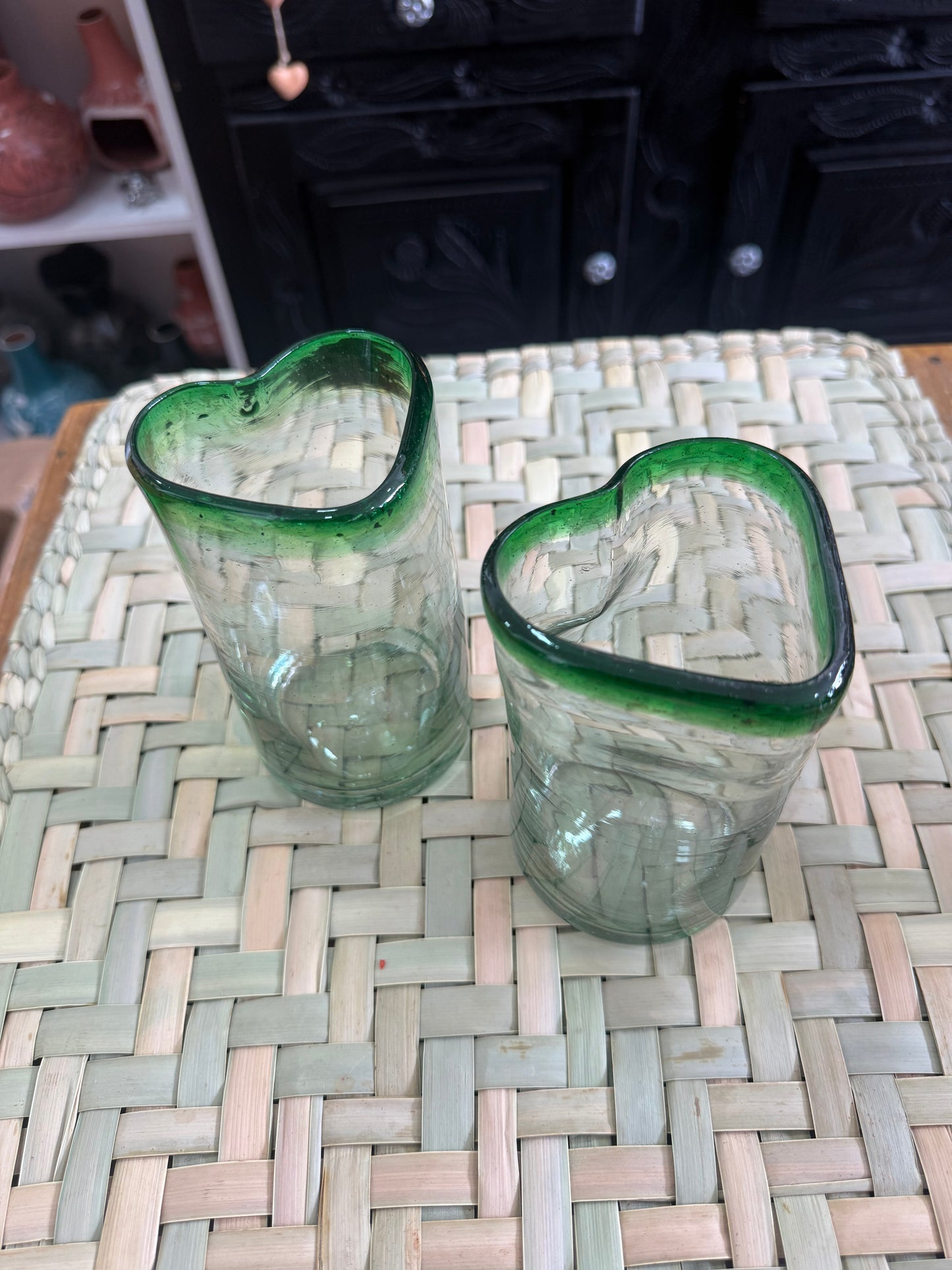 Juego de 2 Vasos de vidrio soplado corazón verde