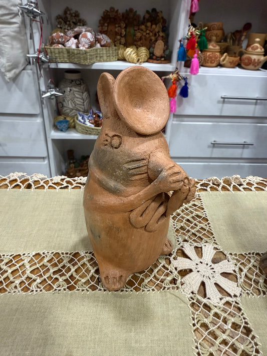 Conejito trombon de barro de mixe