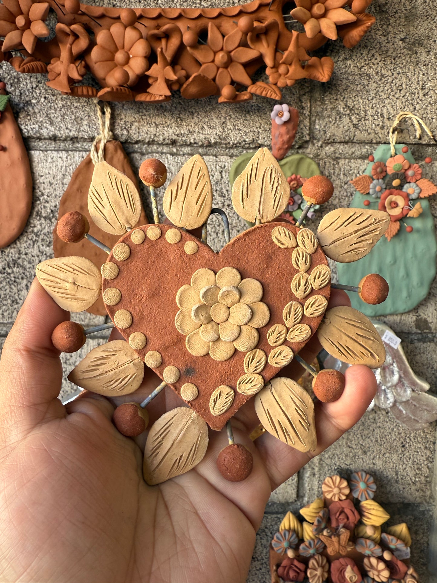 Corazón bordado Atzompa modelo 1