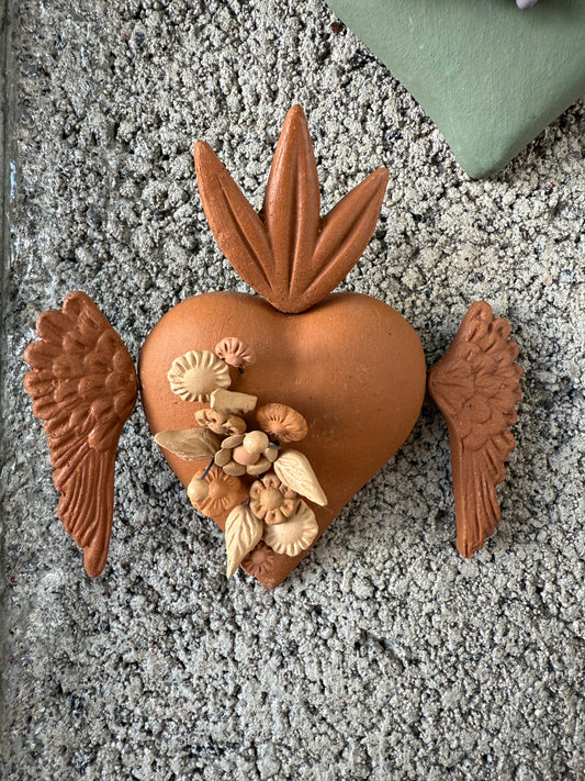 Corazoncito con alas Cms Metepec modelo 2