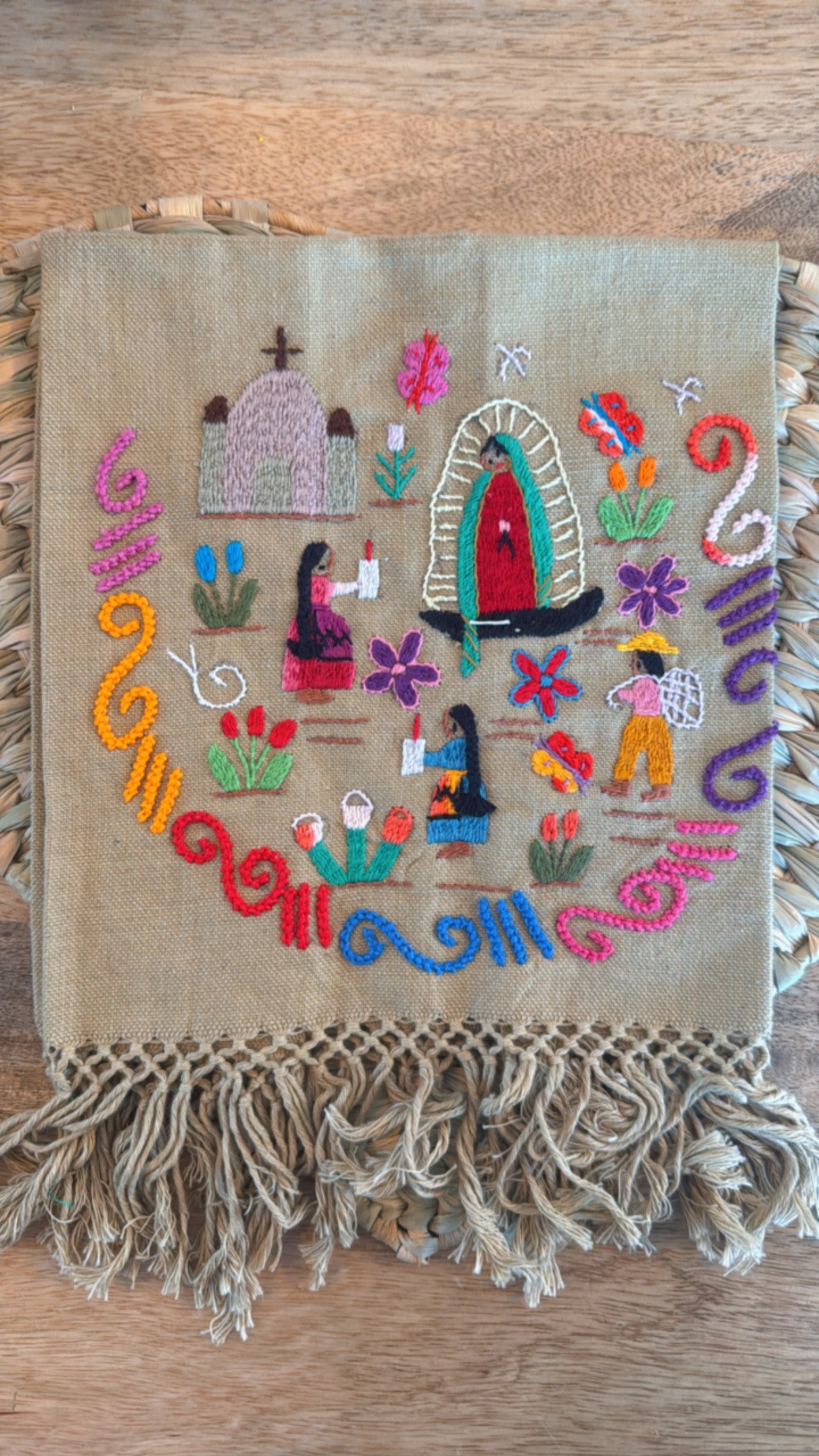 Servilleta Virgen de Guadalupe beige modelo 4 Tzintzunzan