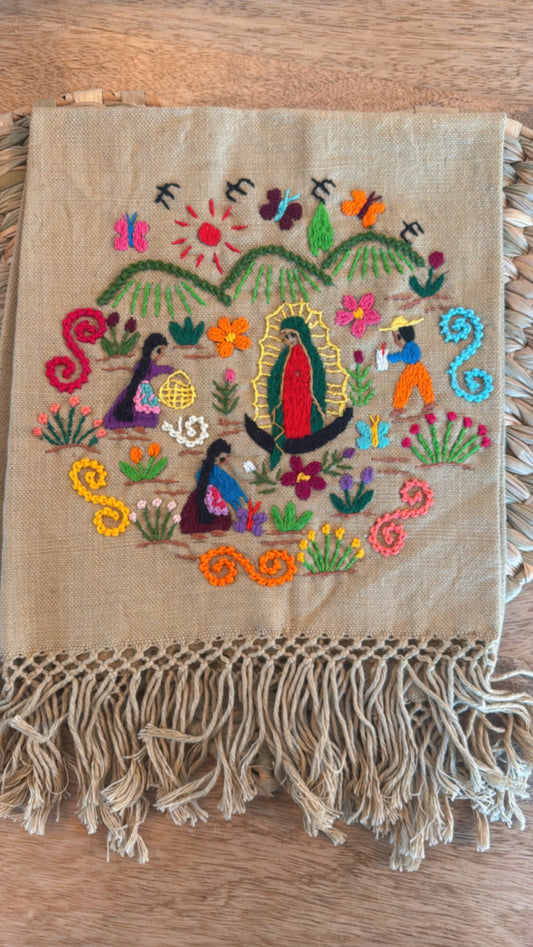 Servilleta Virgen de Guadalupe beige modelo 3 Tzintzunzan