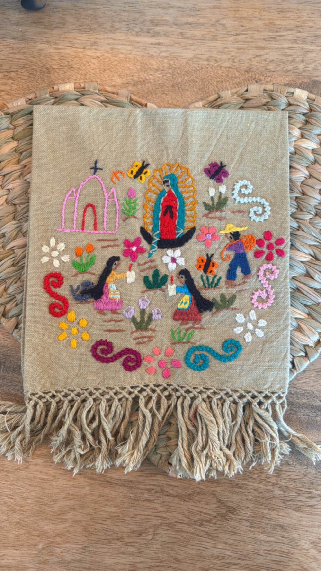 Servilleta Virgen de Guadalupe beige modelo 2 Tzintzunzan