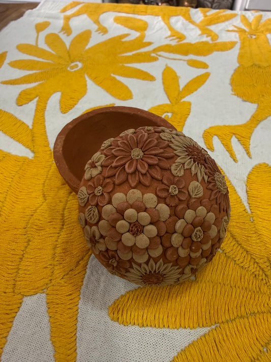 Alhajero bordado circular Atzompa