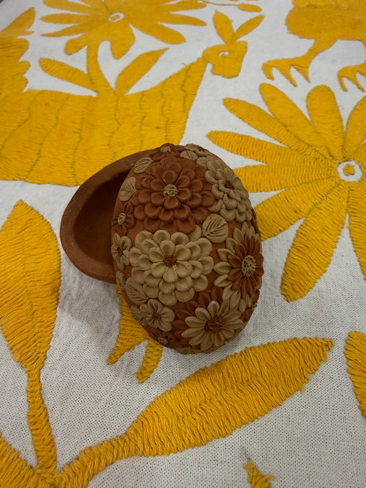 Alhajero bordado circular ovalado Atzompa