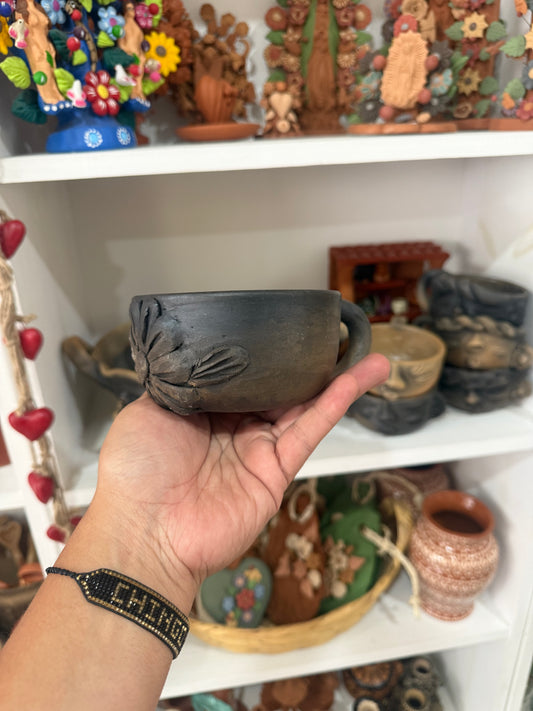 Taza flor ahumada Atzompa