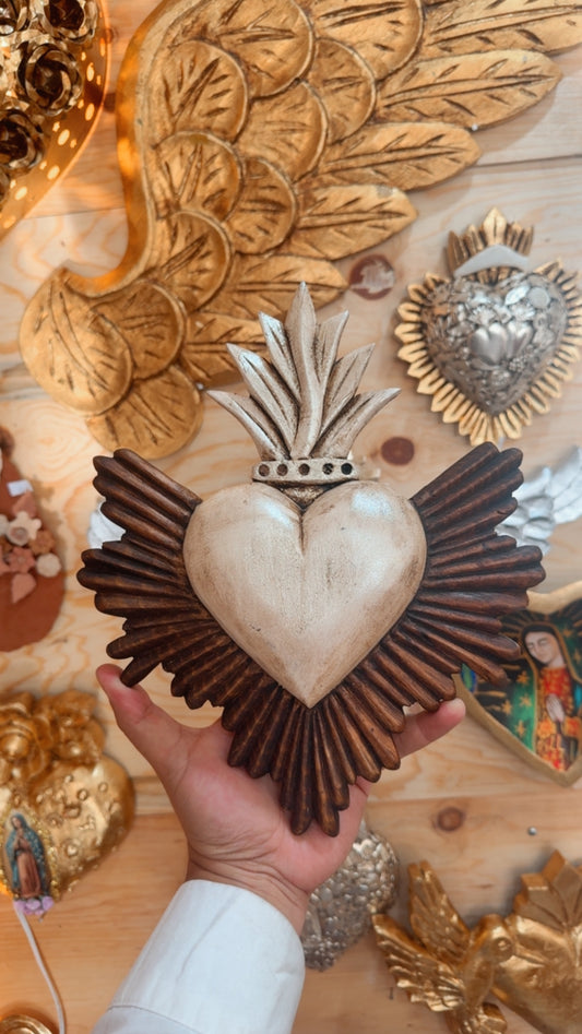 Corazón de madera resplandor natural grande