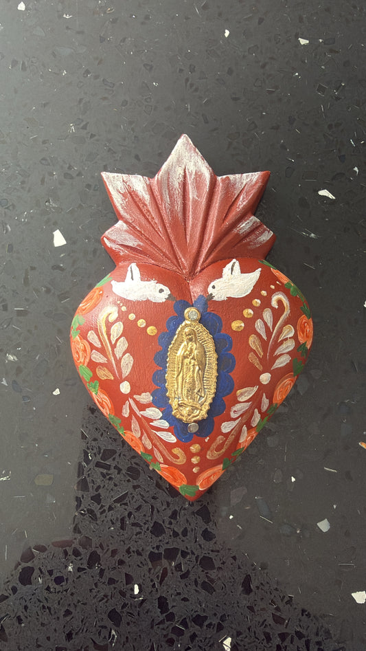 Corazón de madera terracota chico Virgen