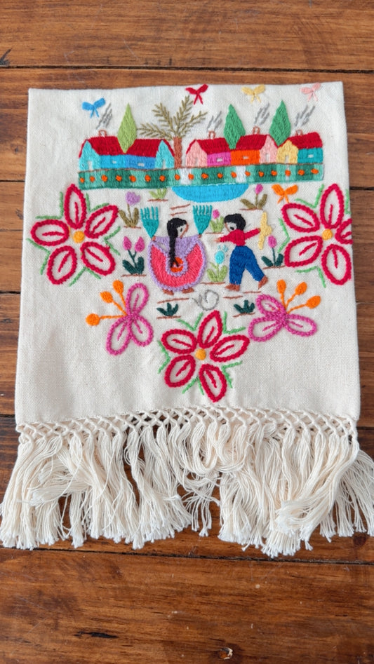 Servilleta baile y flores Tzintzuntzan