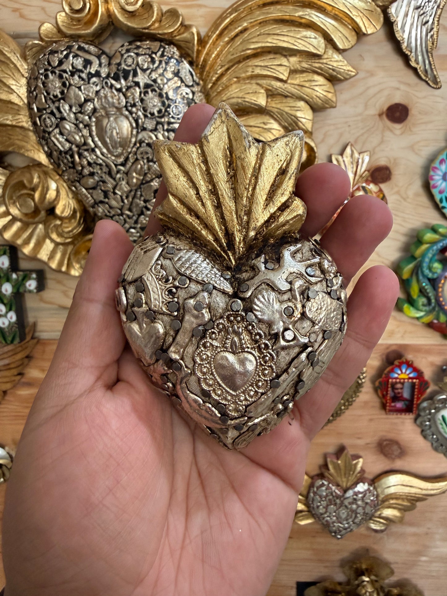 Corazoncito blanco de madera al natural