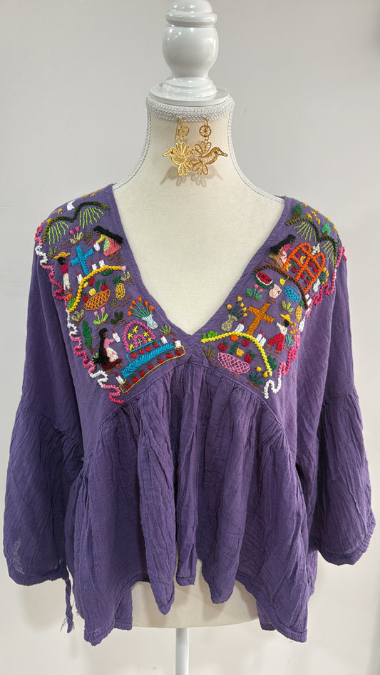 Blusa Unitalla de historias lila noche de ánimas Tzintzuntzan mujer