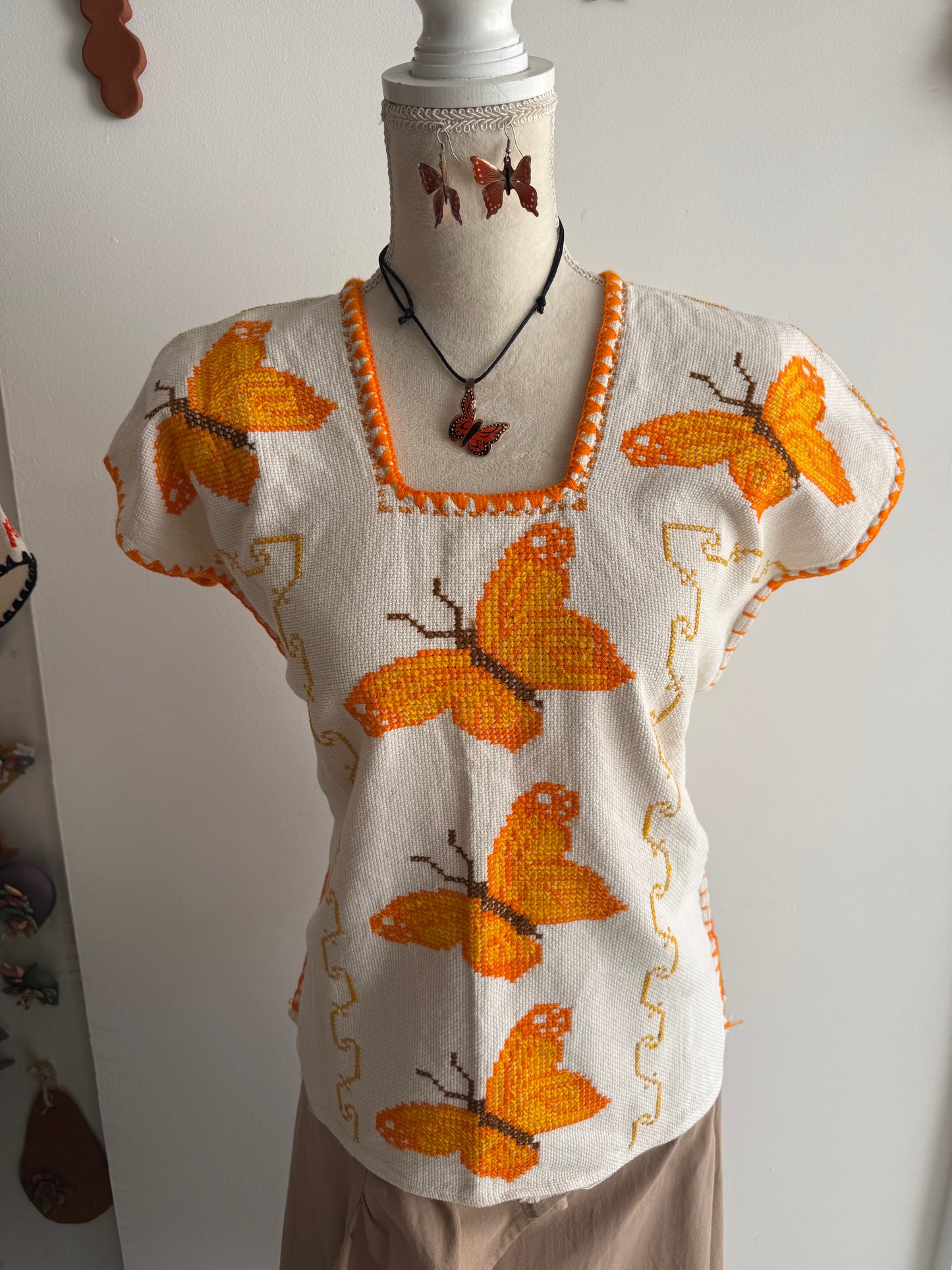 Blusa mariposa amarilla mujer talla M-G