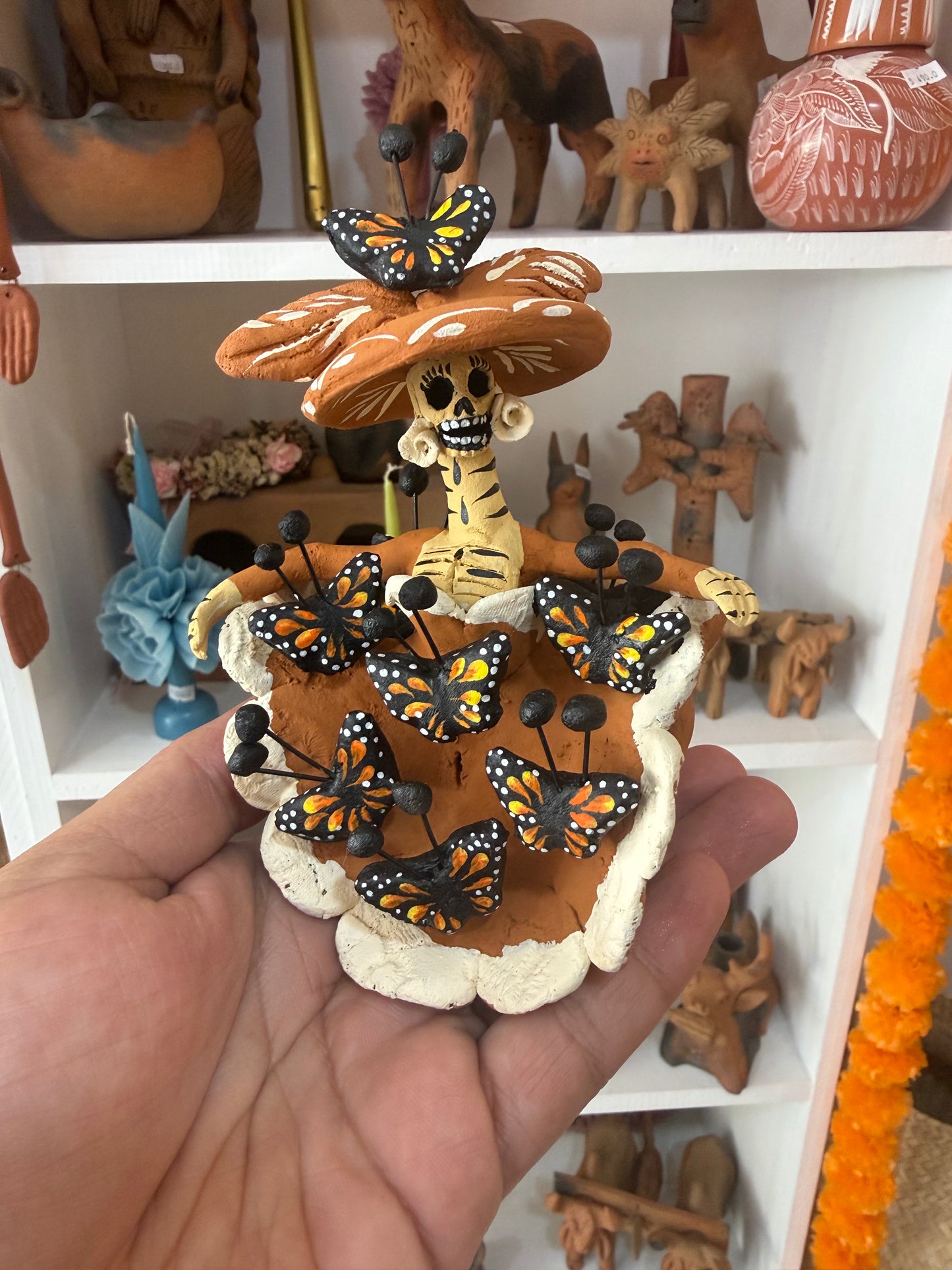 Mini Catrina con vestido monarcas colección noche de ánimas