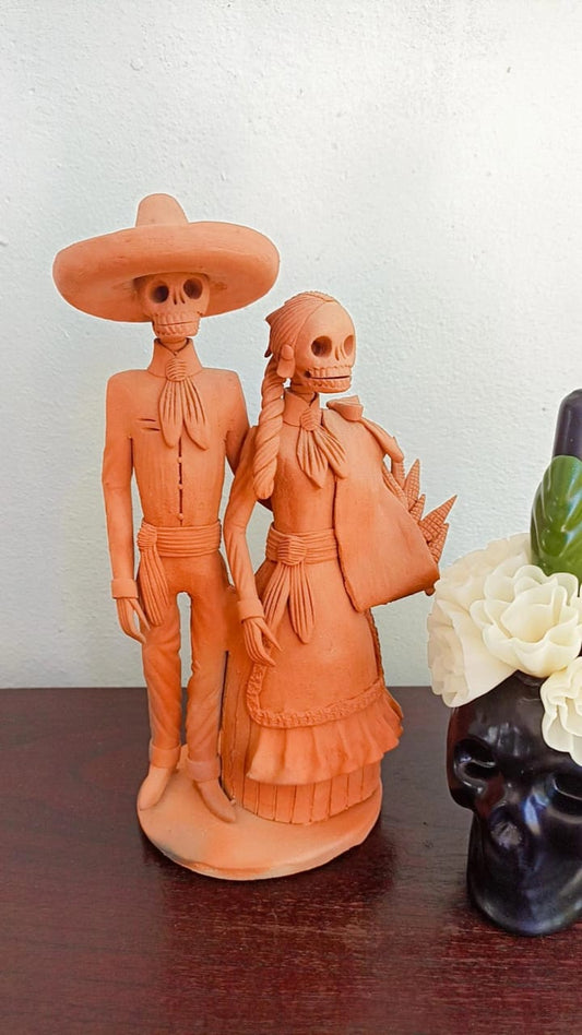 Pareja de catrinas con maíz Colección día de muertos